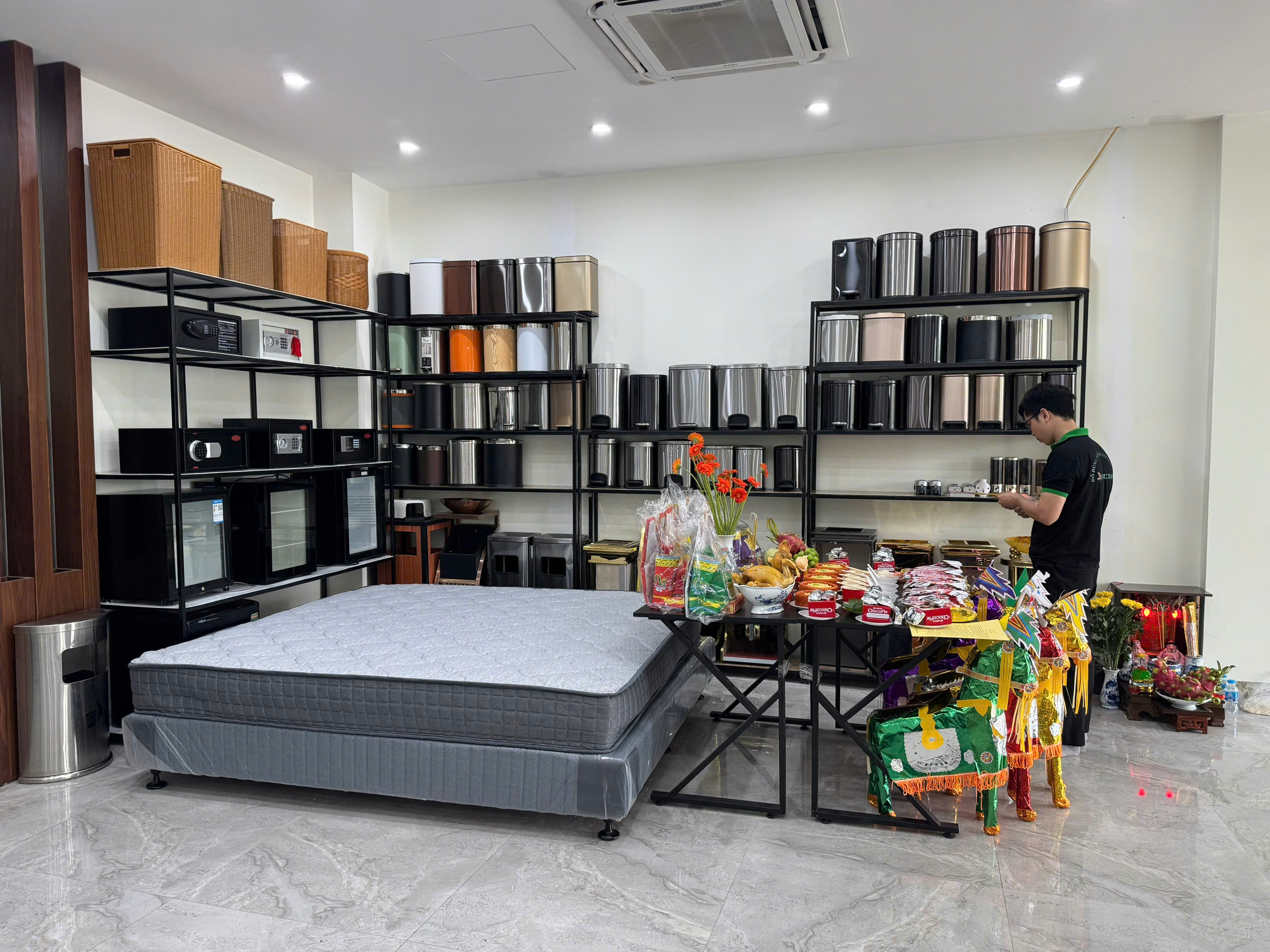 Khai trương văn phòng mới 100 Hồng Đô